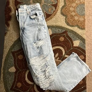 H&M light wash, 90s, destructed, wide leg, hi-rise jeans